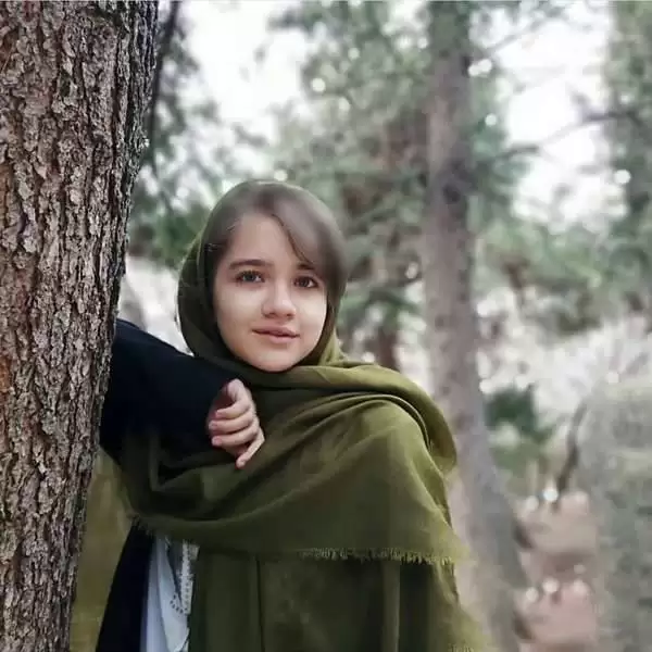 عکس مومو در فیلم بچه مهندس ۳ - عکس نودی