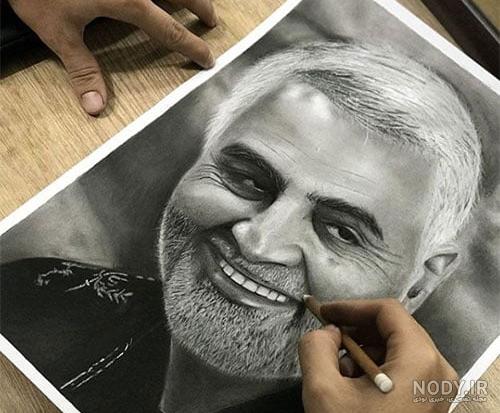 زهرا قدیمی سیاه قلم طراحی و نقاشی سردار سلیمانی - عکس ویسگون زهرا قدیمی سیاه قلم طراحی و نقاشی سردار سلیمانی - عکس ویسگون