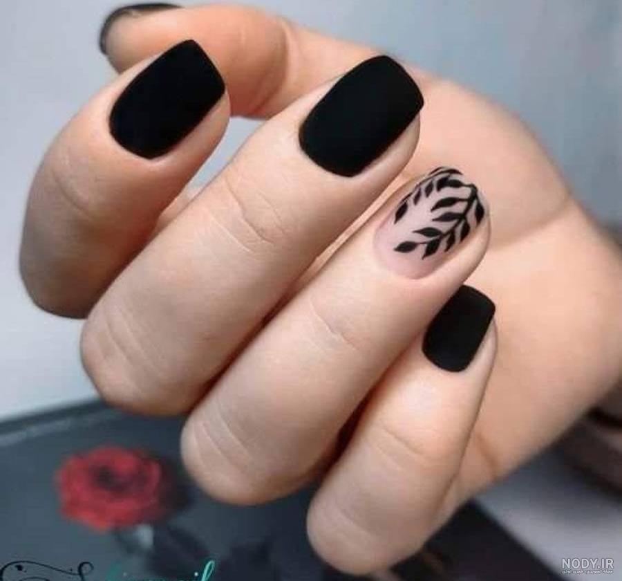 سیاه و سفید لاک بزنید