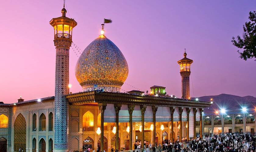 عکس امام علی در موزه لوور پاریس - عکس نودی