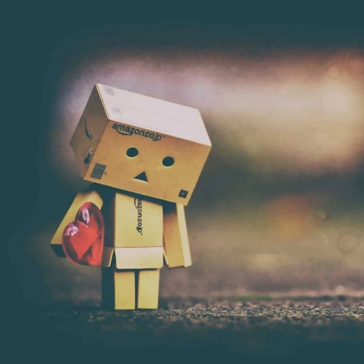 پروفایل سیاه سفید پسرانه غمگین.. | تاوعکس