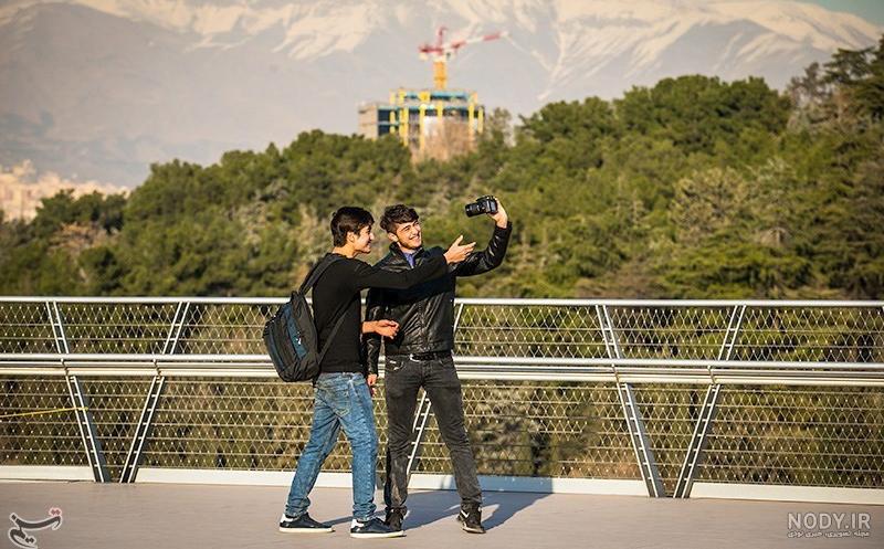 پل بسیار زیبا بر رودخانه