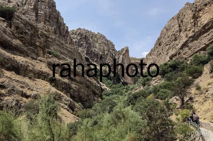۶۰ عکس منظره کوه های زیبا در فصول مختلف سال