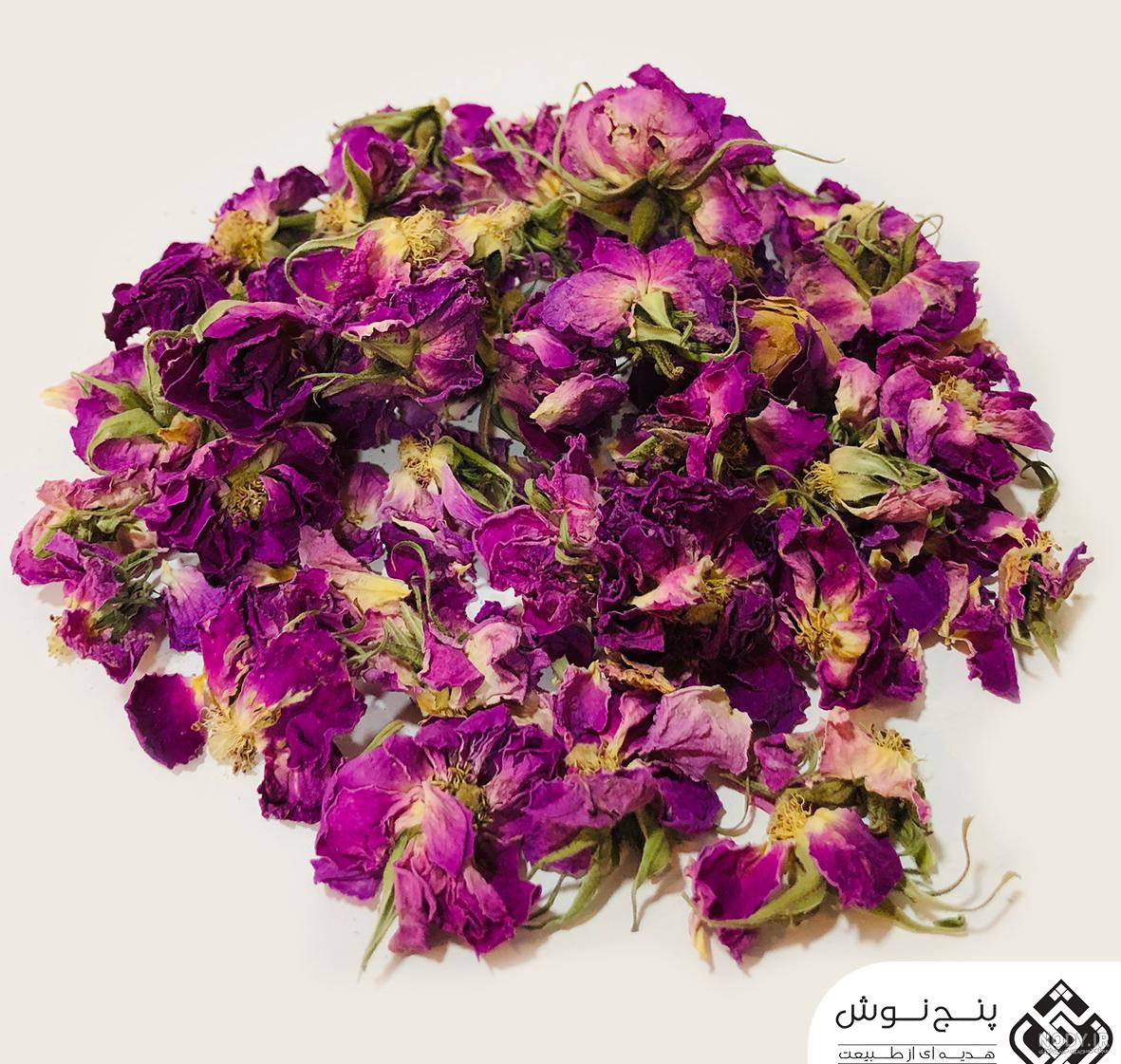 طرز تهیه مربای گل محمدی خوشرنگ و خوشمزه