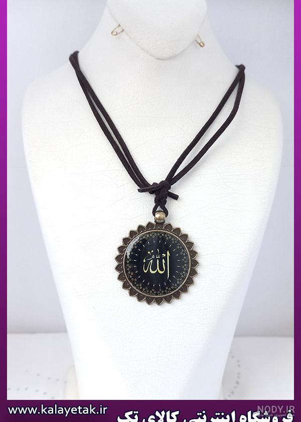 عکس با کیفیت درب طلایی کعبه منقش به نام محمد رسول الله (صلی الله علیه و آله) - لایه باز طرح آماده psd - eps عکس با کیفیت درب طلایی کعبه منقش به نام محمد رسول الله (صلی الله علیه و آله) - لایه باز طرح آماده psd - eps