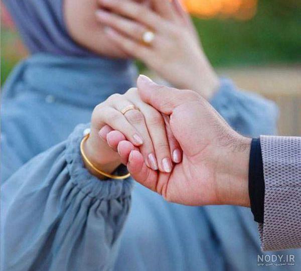 ژست عکس دونفره در طبیعت | استودیو لنزو ژست عکس دونفره در طبیعت | استودیو لنزو
