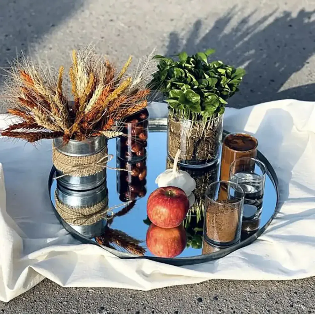 ۴۰ مدل سفره هفت سین ۱۴۰۳ با ایده های تزیین زیبا و چیدمان لاکچری ۴۰ مدل سفره هفت سین ۱۴۰۳ با ایده های تزیین زیبا و چیدمان لاکچری
