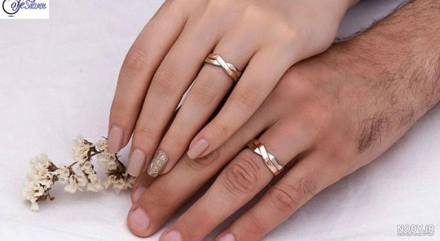 17 ژست زیبا عکس با حلقه ازدواج 17 ژست زیبا عکس با حلقه ازدواج