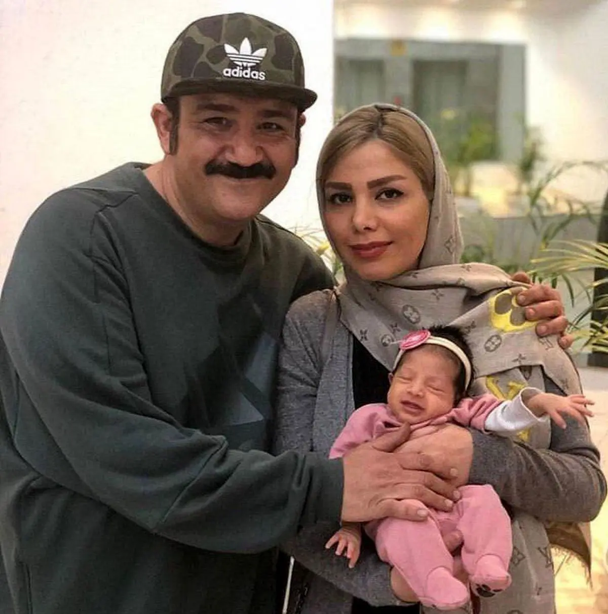 عکس بچه مهران غفوریان