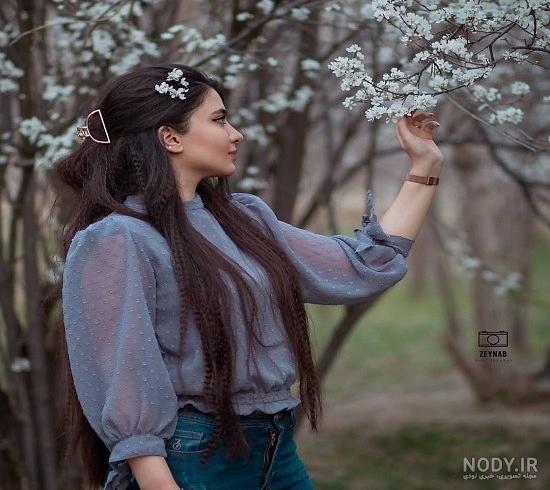عکس دختر در فصل بهار برای پروفایل