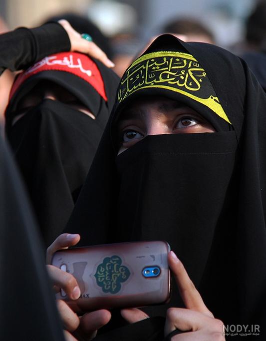 عکس دختر با چادر در حرم امام حسین