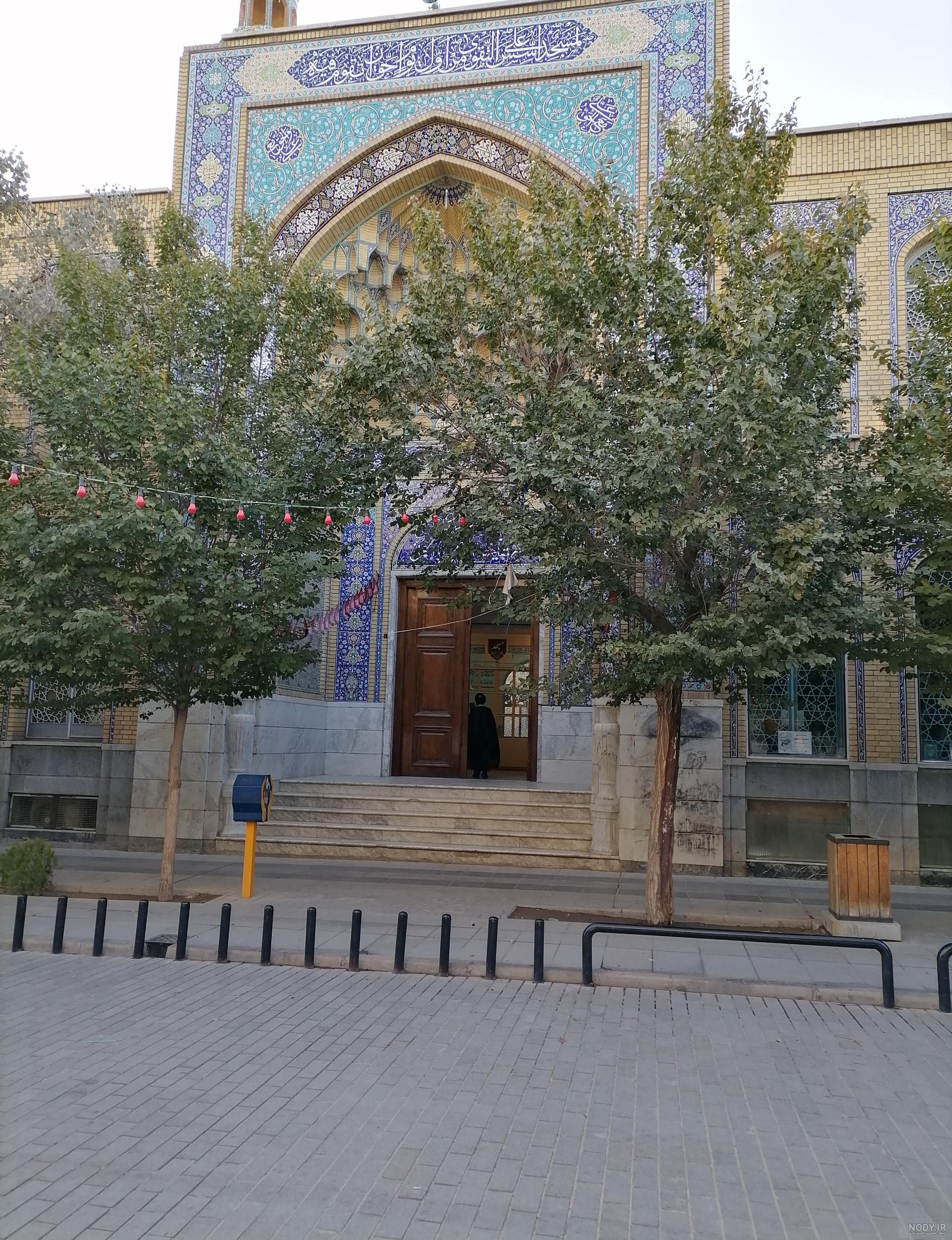 مدرسه علمیه آیت الله گلپایگانی قم در یک روز درسی - رضوی مدرسه علمیه آیت الله گلپایگانی قم در یک روز درسی - رضوی