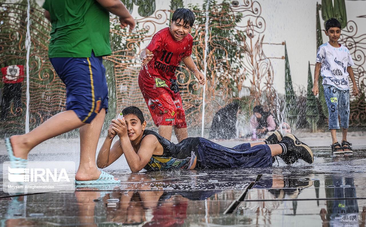 مشرق نیوز - عکس/ بوستان آب و آتش در دومین روز از بهار مشرق نیوز - عکس/ بوستان آب و آتش در دومین روز از بهار