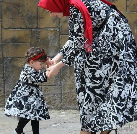 ژست عکس مادر و دختر در طبیعت ❤️ [ بهترین تصاویر ]