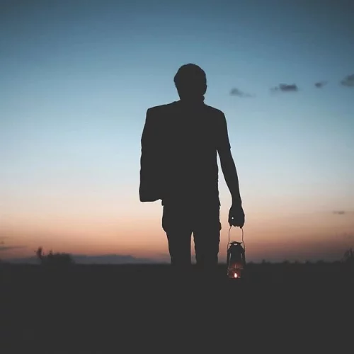 گالری عکس مرد تنها و غمگین و تصاویرعاشقانه تنهایی مردها