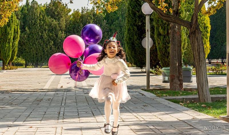 ۲۰ ژست کاربری برای عکاسی از کودک در فضاهای باز و خانه | کادرو ۲۰ ژست کاربری برای عکاسی از کودک در فضاهای باز و خانه | کادرو