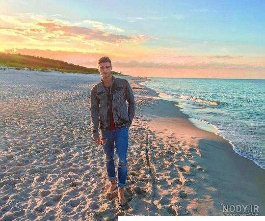 عکس پسر از پشت سر برای پروفایل