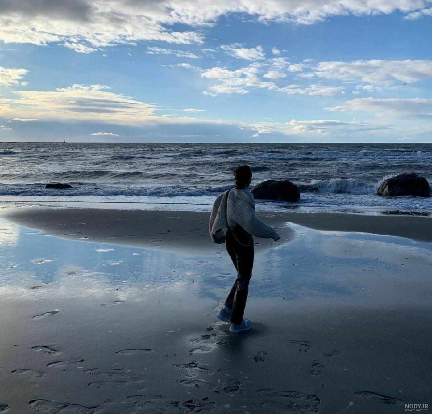 عکس پسر از پشت سر برای پروفایل