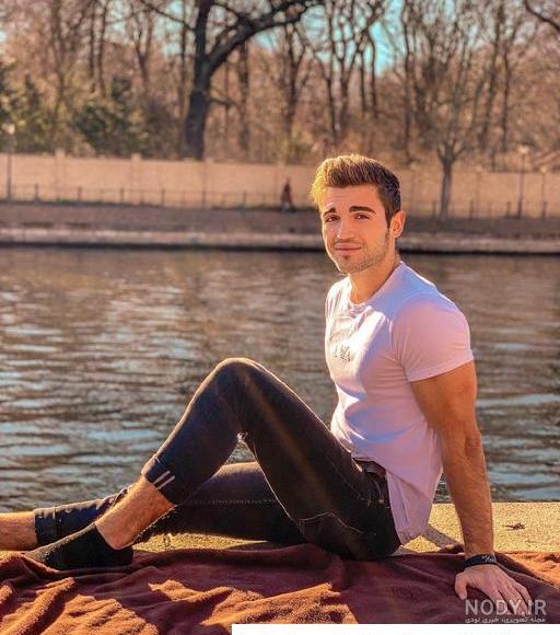 عکس پسر از پشت سر برای پروفایل