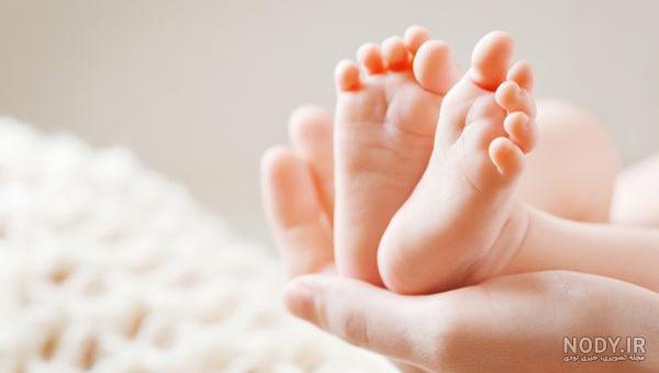 عکس دست مادر و دختر - عکس نودی عکس دست مادر و دختر - عکس نودی