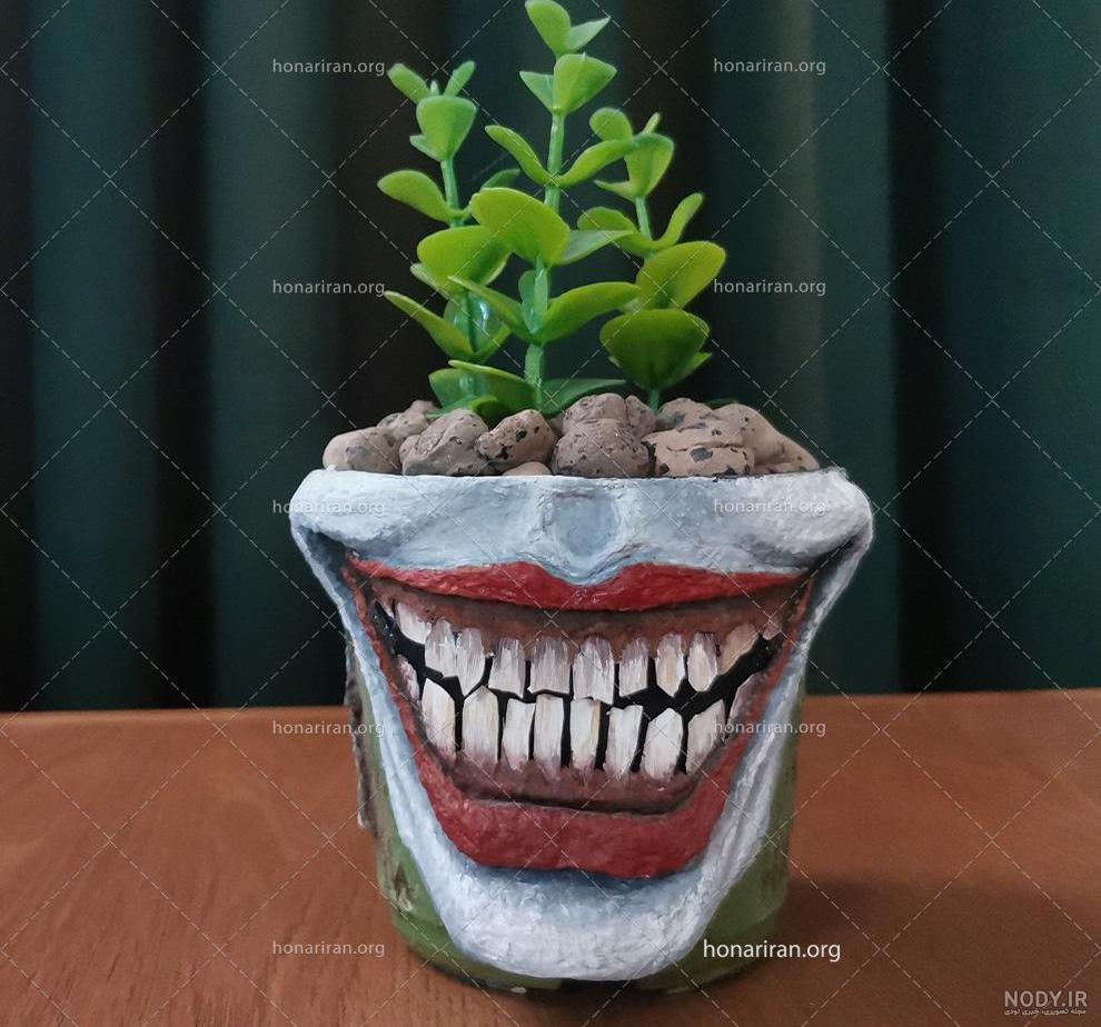 وکتور ماسک جوکر - خنده و گریه - نماد باربری وکتور ماسک جوکر - خنده و گریه - نماد باربری