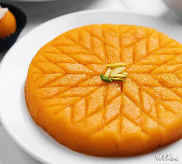 تزیین حلوا با قاشق و چاقو و چنگال به شکل گل با خلال دندان - السن تزیین حلوا با قاشق و چاقو و چنگال به شکل گل با خلال دندان - السن