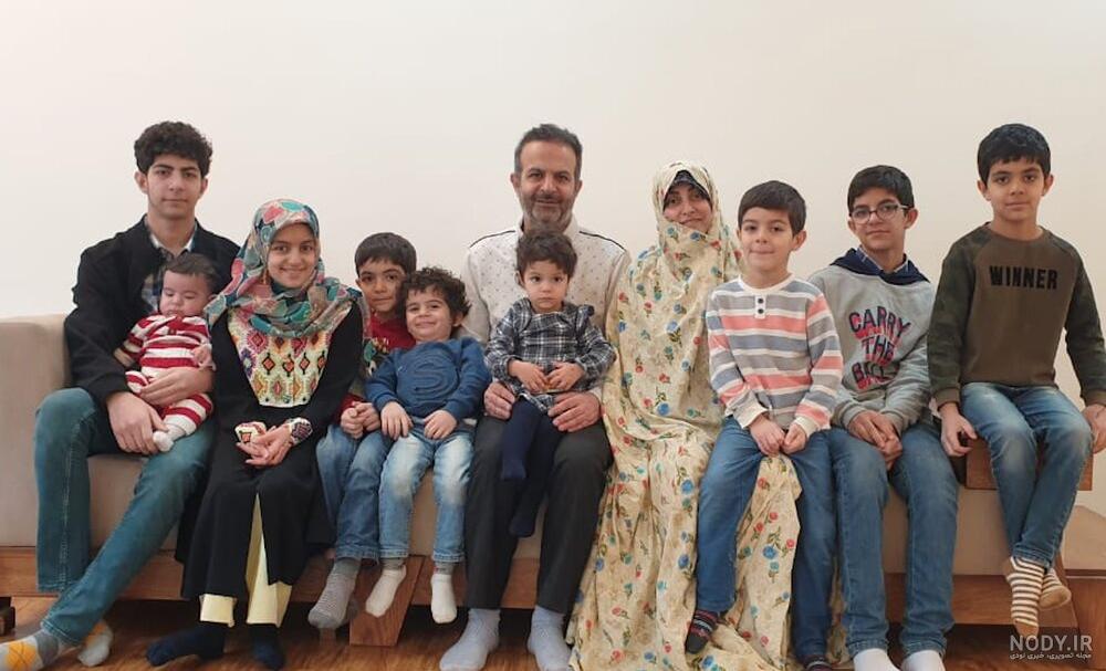 عکس علی صادقی و همسرش و فرزندانش - عکس نودی عکس علی صادقی و همسرش و فرزندانش - عکس نودی