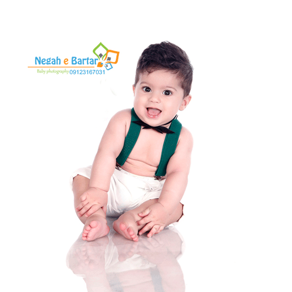 عکس نوزاد 6 ماهه پسر عکس نوزاد 6 ماهه پسر
