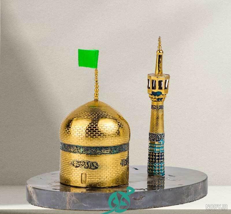 تصویر گنبد و گلدسته حرم امام رضا
