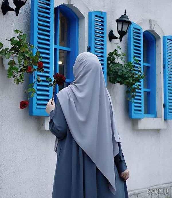 عکس خفن عکس دختر از پشت سر با شال طبیعی