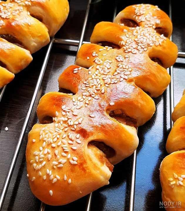 طرز تهیه حلوا رولی با نان میکادو برای مناسبت های مذهبی