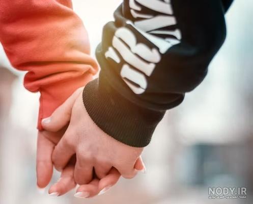 عکس پروفایل عاشقانه دونفره دست بدون متن