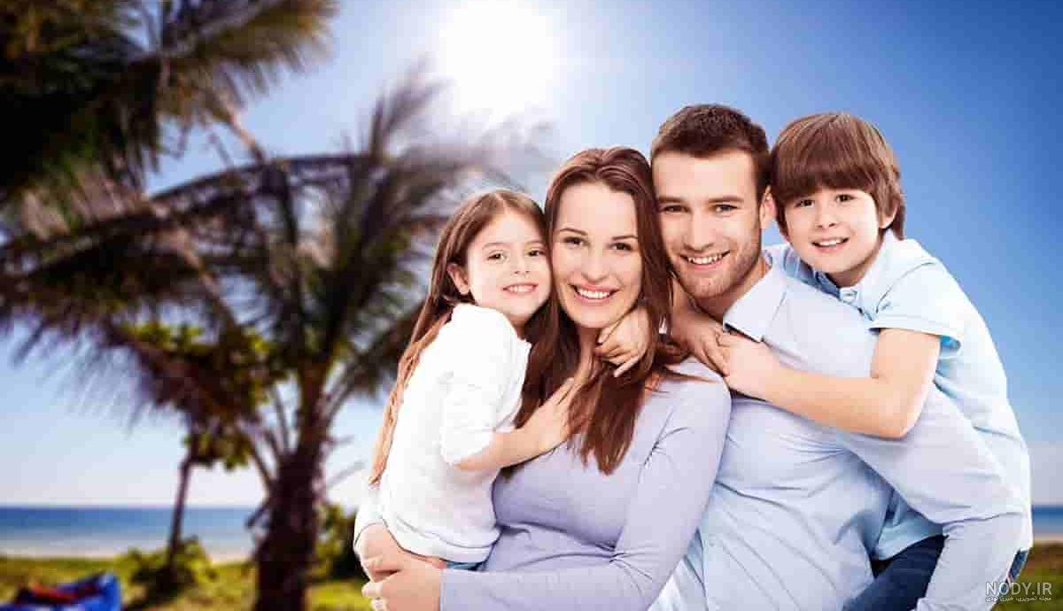 ۵۰ ژست عکس خانوادگی در آتلیه و فضای سبز برای خانواده ها ۵۰ ژست عکس خانوادگی در آتلیه و فضای سبز برای خانواده ها