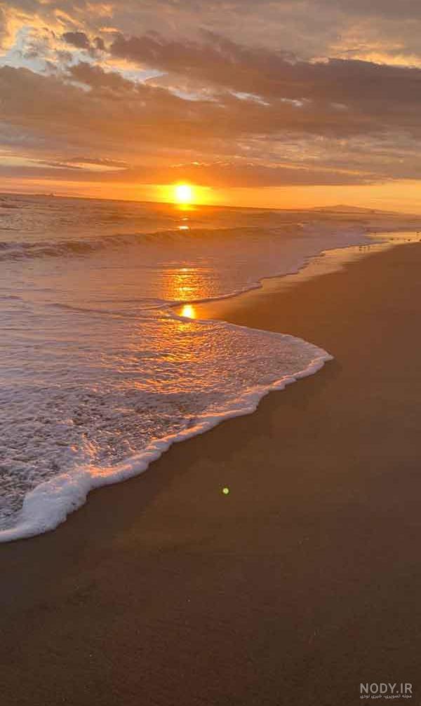 عکس دختر کنار دریا شمال