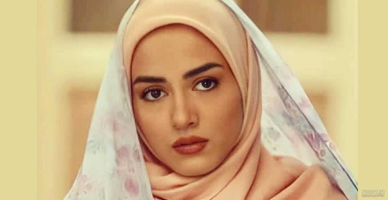 50 عکس دختر با حجاب زیبا و فیک برای پروفایل (بدون چهره و با چهره) عکس 50 عکس دختر با حجاب زیبا و فیک برای پروفایل (بدون چهره و با چهره) عکس