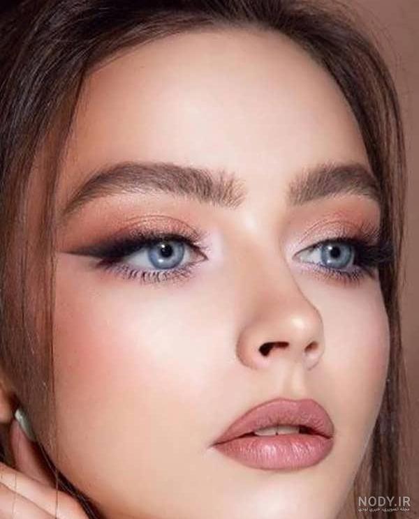 آرایش صورت دخترانه برای عروسی آرایش صورت دخترانه برای عروسی