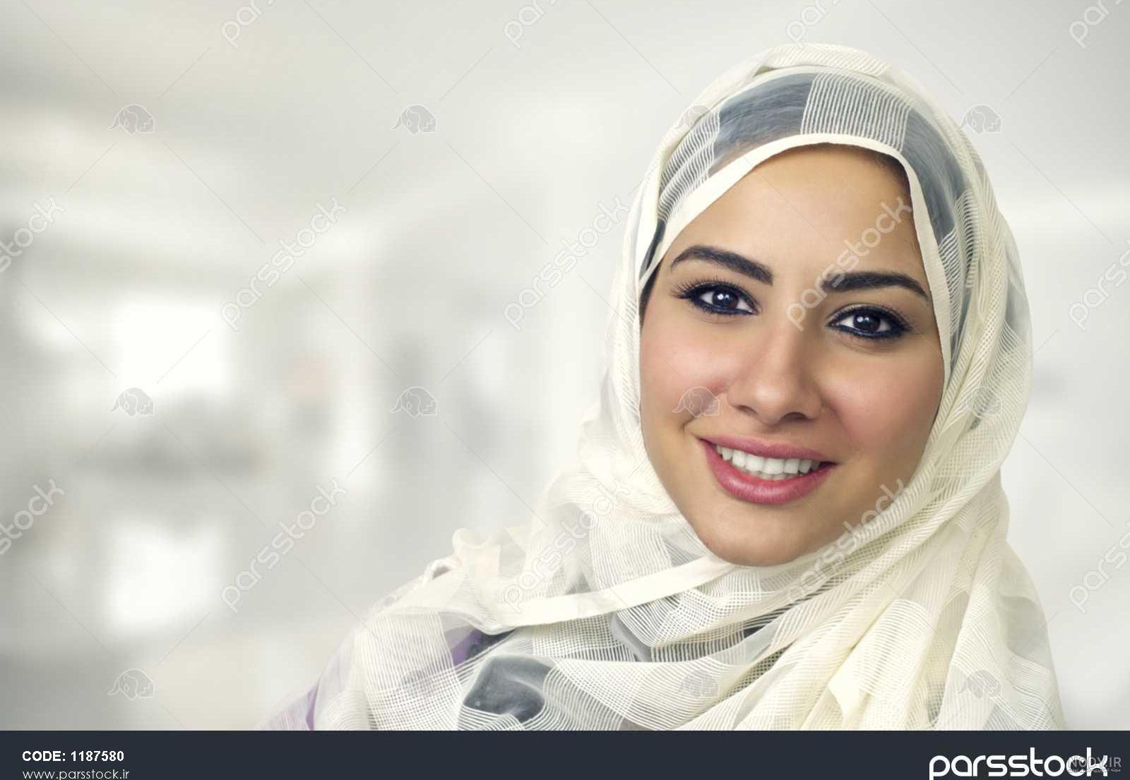 تصویر دختر ایرانی با حجاب تصویر دختر ایرانی با حجاب