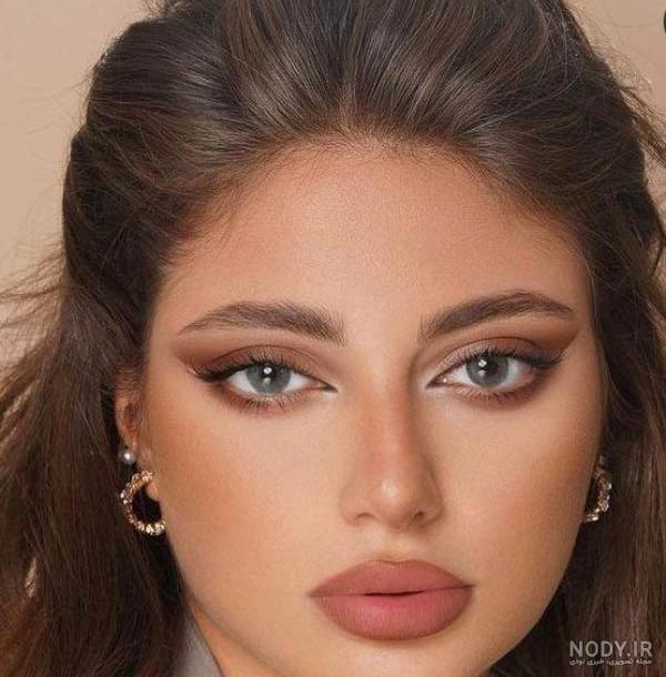 عکس های جدید آرایشی دخترانه عکس های جدید آرایشی دخترانه