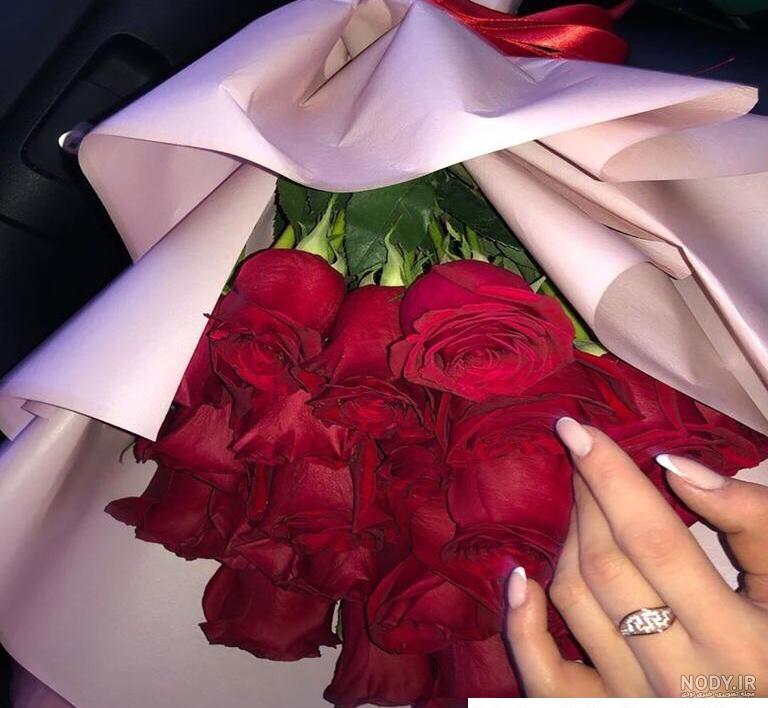 عکس حلقه نامزدی در دست دختر | (ژست عکس پروفایل حلقه نامزدی)