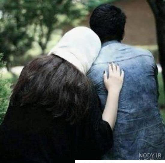 عکس دست دونفره طبیعی تو ماشین