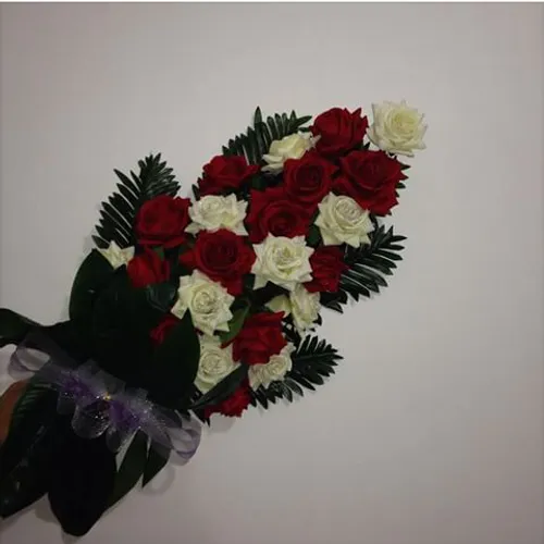 عکس دست گل خواستگاری فیک عکس دست گل خواستگاری فیک