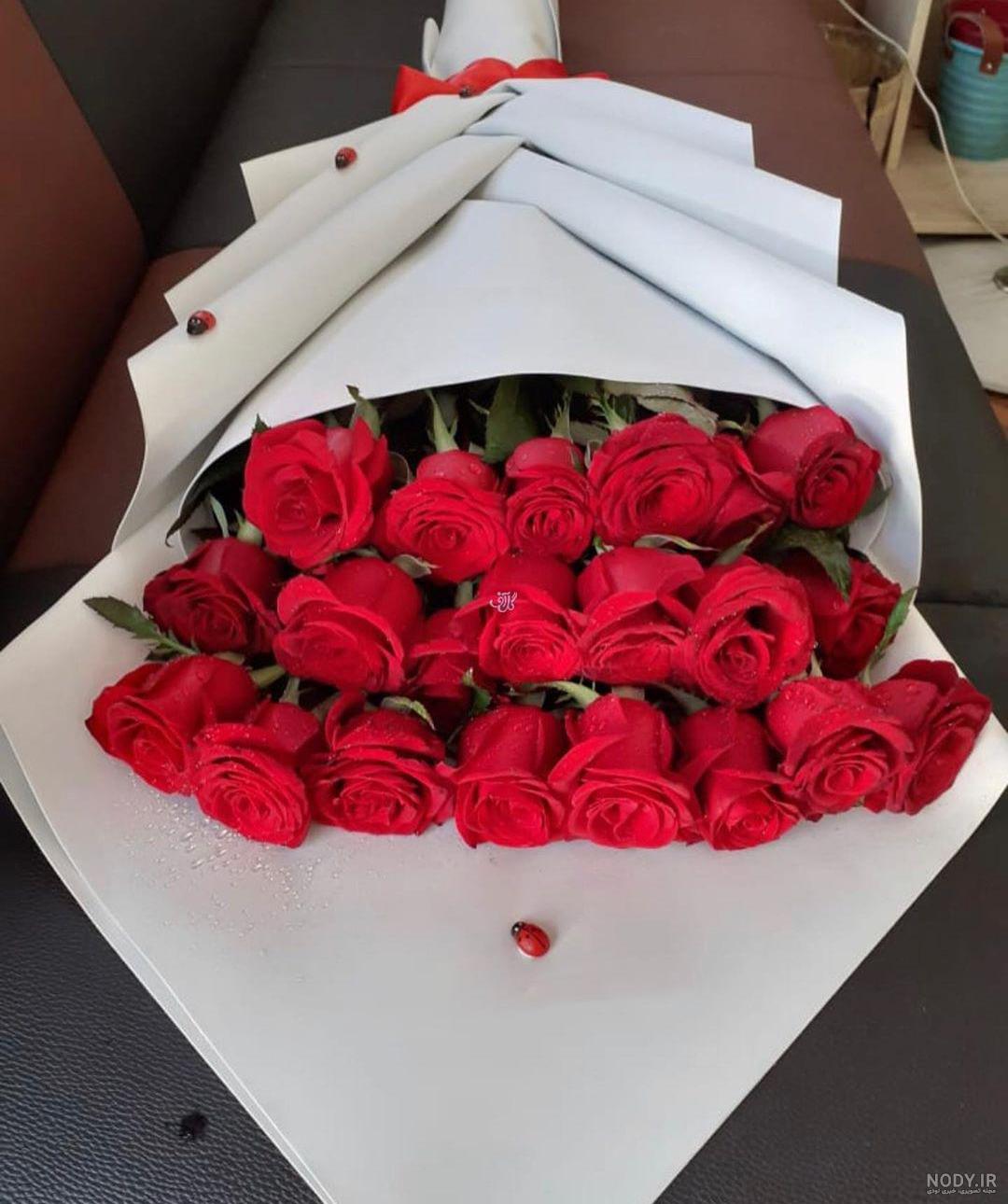 عکس دسته گل زیبا برای روز معلم