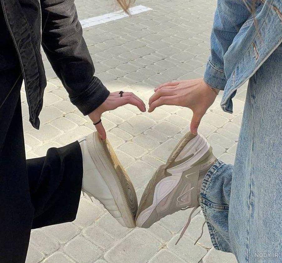 عکس رفیق دخترونه لاکچری دونفره با متن
