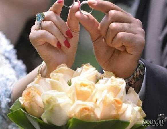 مدل دسته گل حلقه ای دور مچ عروس + تصاویر