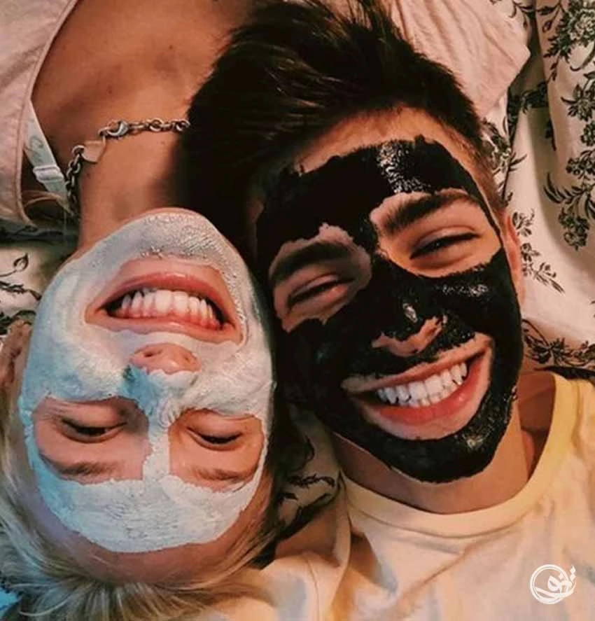 پروفایل دخترانه لاکچری سلفی جلو آینه با هدیه های گران قیمت[فیک و طبیعی]