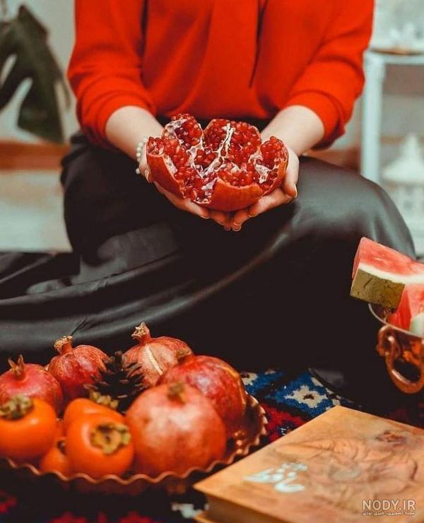 ۲۰۰ عکس و عکس نوشته پروفایل شب یلدا