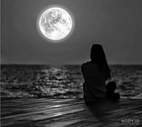 عکس لاکچری سیاه سفید دخترانه