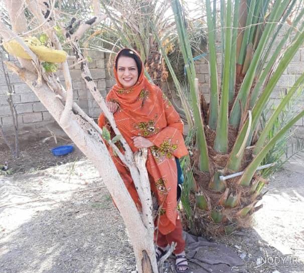 مهوش صبرکُن ندیمه زلیخا کنار همسر و فرزندان واقعیش+ عکس مهوش صبرکُن ندیمه زلیخا کنار همسر و فرزندان واقعیش+ عکس