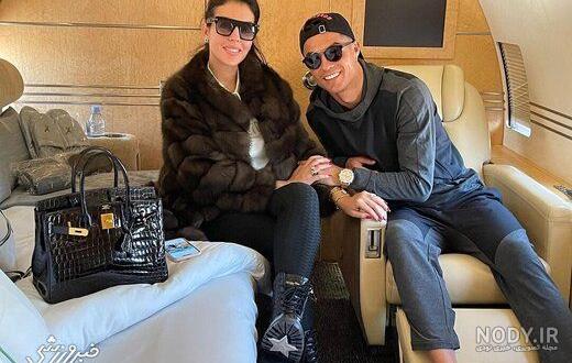  عکس جورجینا روی برج ایفل