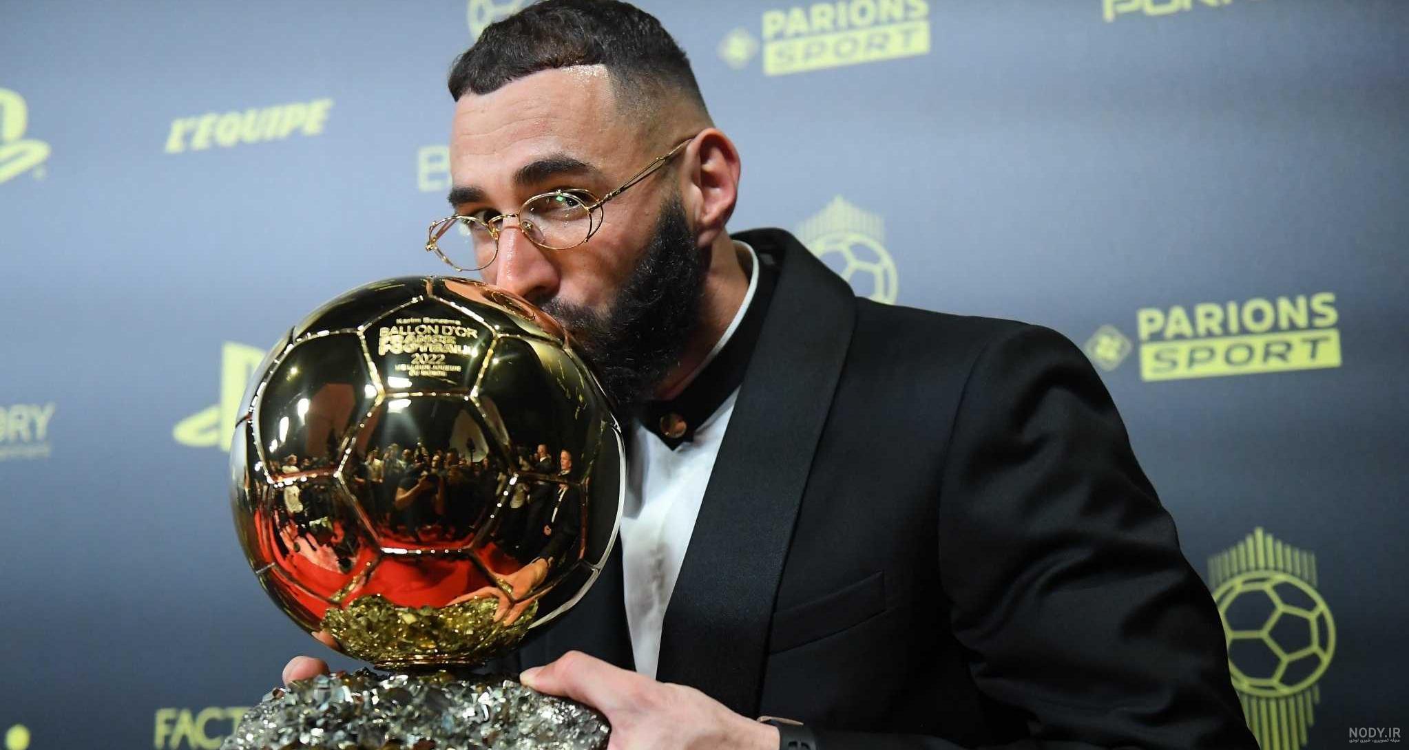 عکس رونالدو با جام جهانی